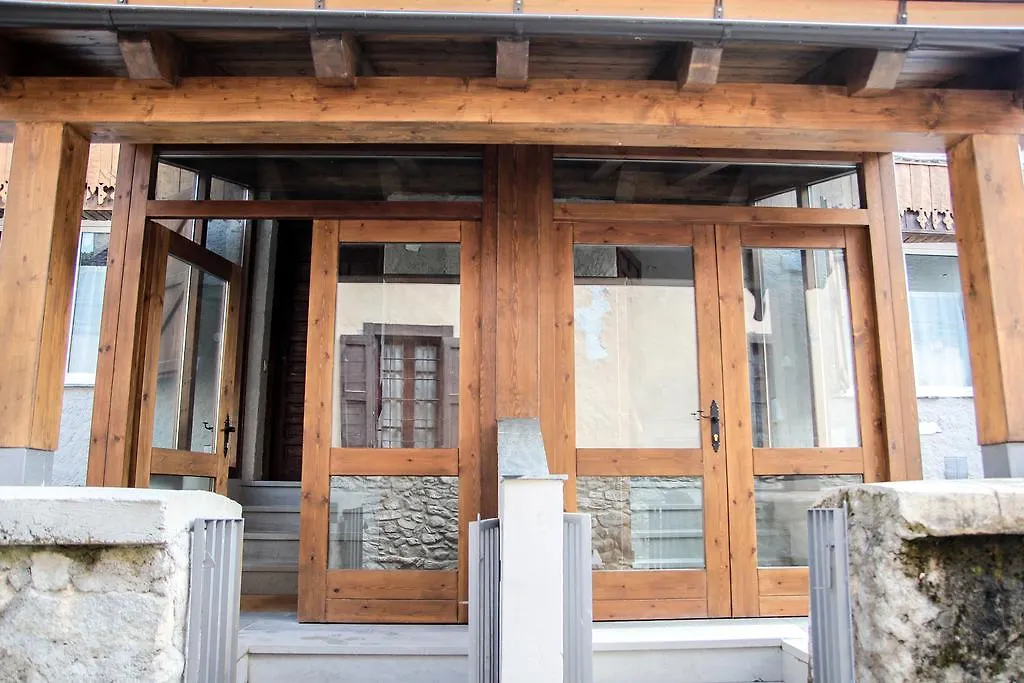 Apartamentos SNÖ Mont Romies Salardú