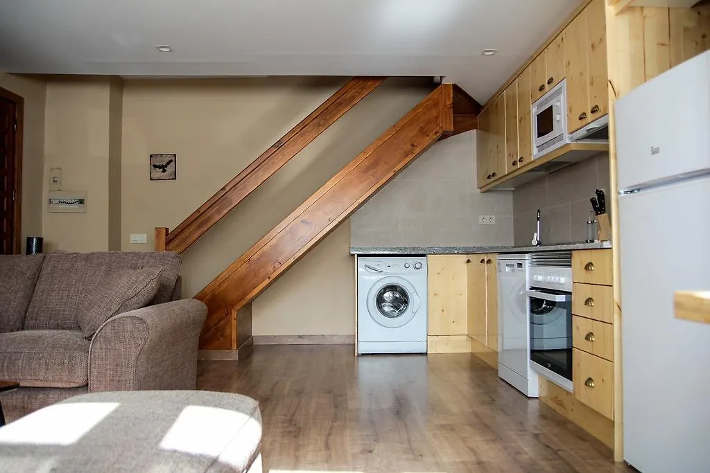 Apartamentos SNÖ Mont Romies Salardú